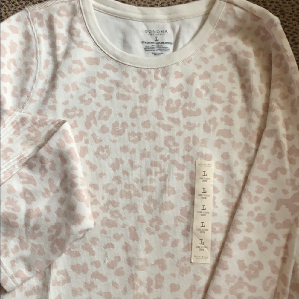 NWT Animal Print Thermal - Picture 2 of 5